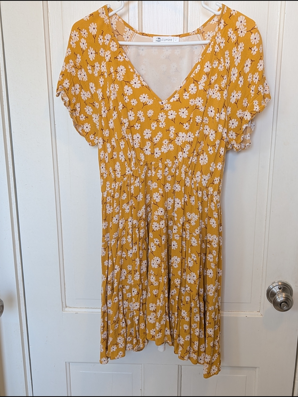 Cupshe Yellow Floral V-Neck Smocked Waist Dress